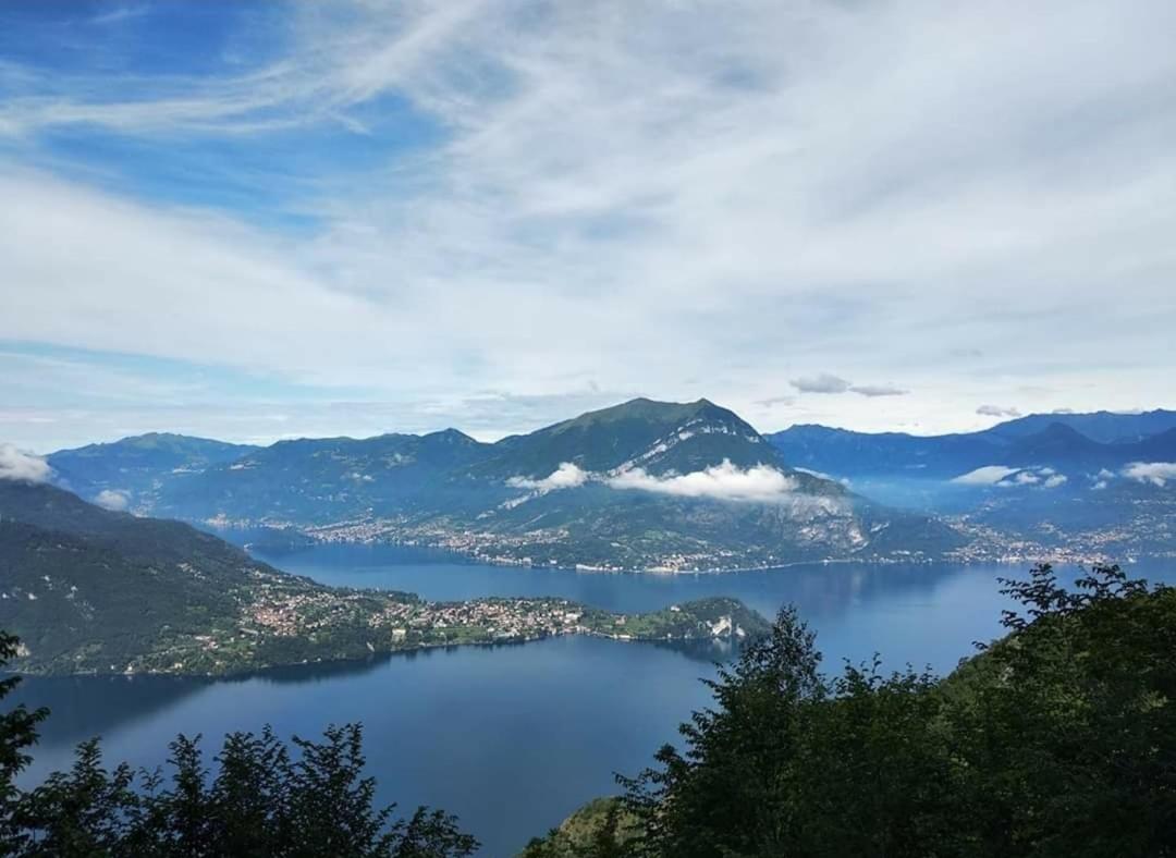 Апартаменты Mansarda Fra Monte E Lago Esino Lario Экстерьер фото